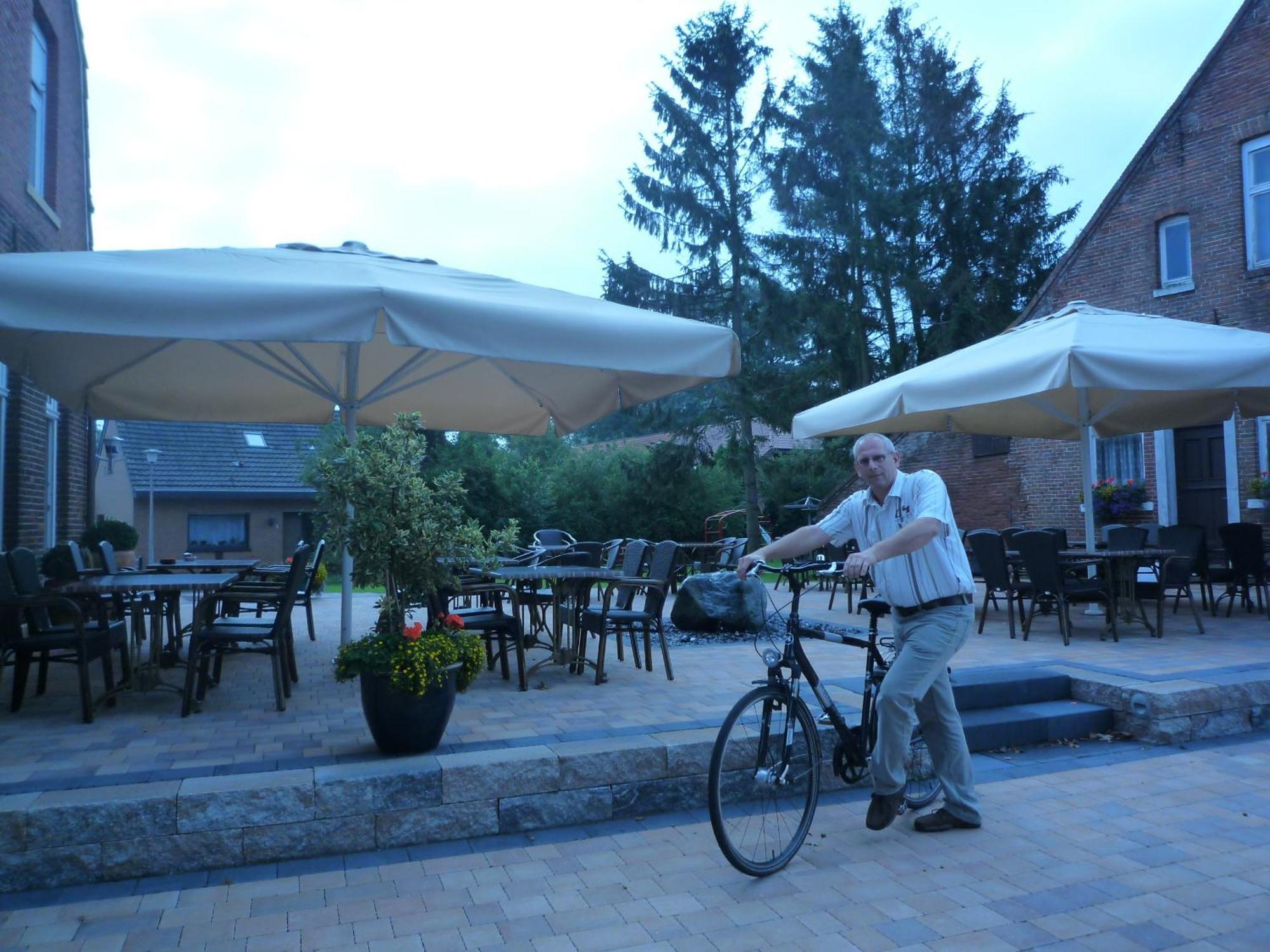 Zur Linde Hotel Heede Exterior photo