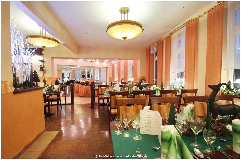 Zur Linde Hotel Heede Exterior photo
