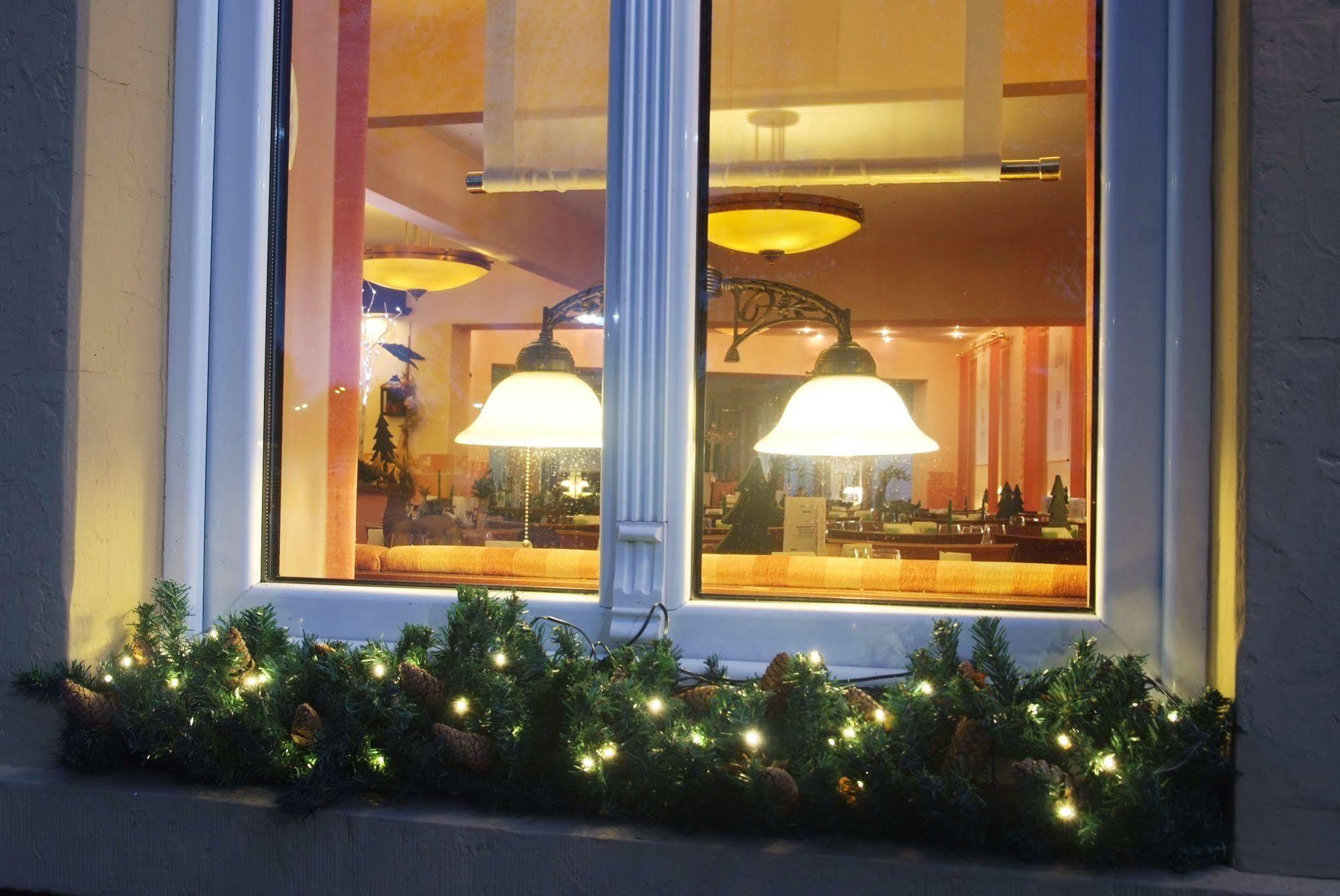 Zur Linde Hotel Heede Exterior photo